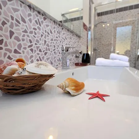 La Darsena فندق مبيت وإفطار 3*